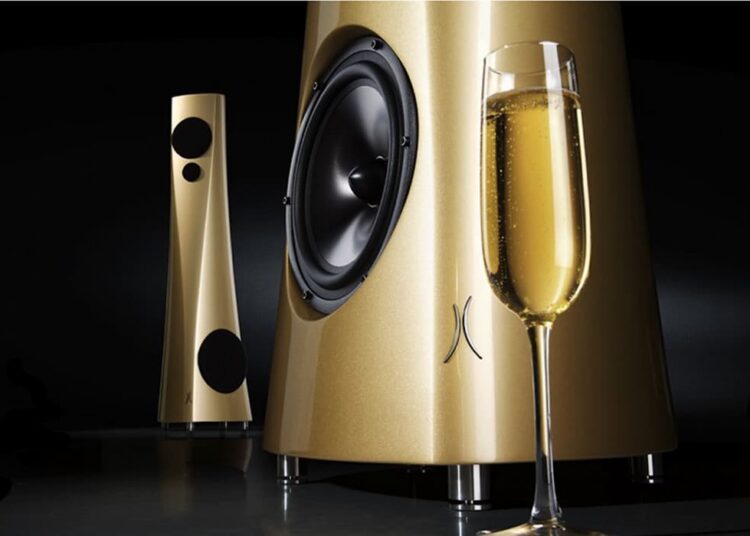 estelon-launches-limited-edition-champaign-gold-model-yb