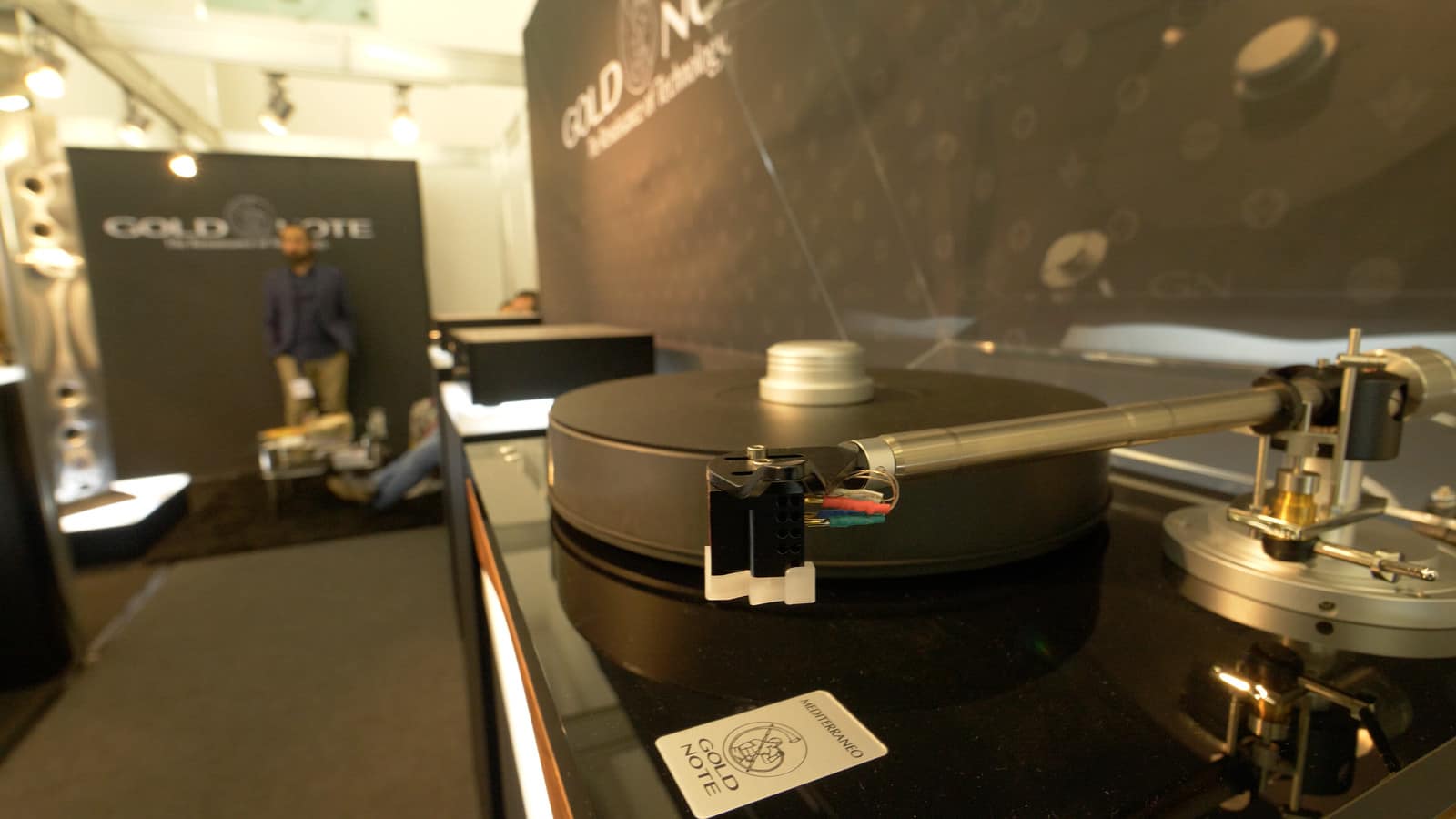 gold-note-at-high-end-2017