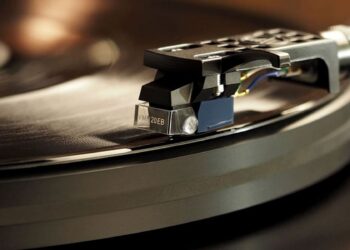audio-technica-atlp7-turntable