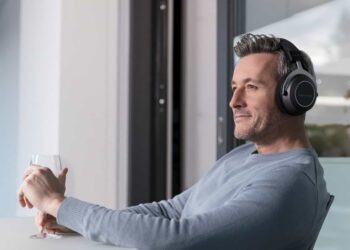 beyerdynamic-amiron-wireless-audiophile-headphones