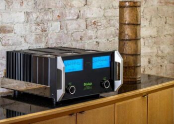 McIntosh MC462 quad balanced power amplifier