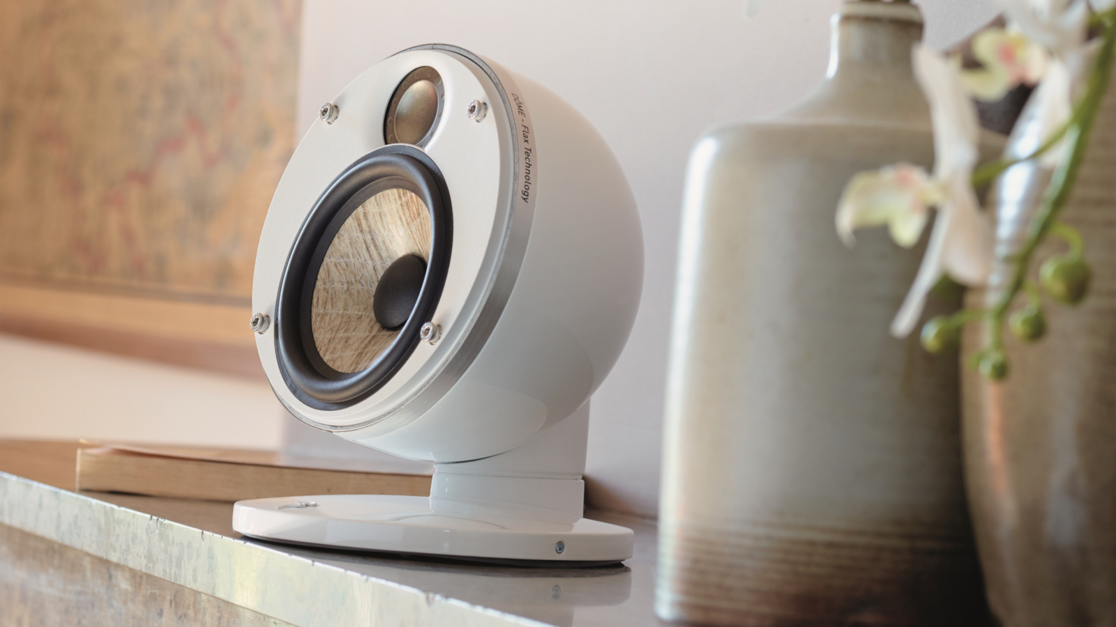 focal-dômeflax-miniature speakers4