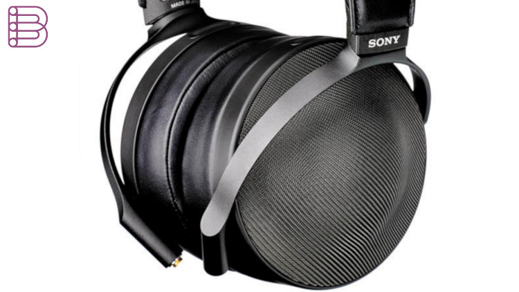 sony-mdrz1rww2-headphones3