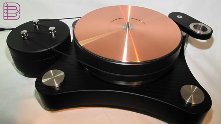 TW Acustic Raven AC Turntable of High End