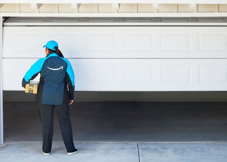 amazon-launches-in-garage-delivery