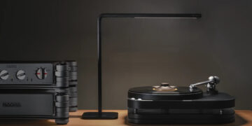 Reliable-Corporation-Uberlight-Frame