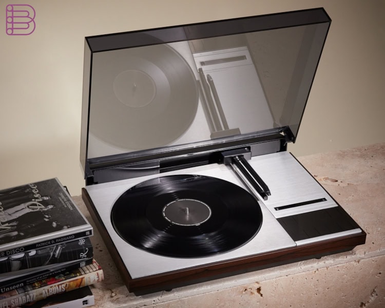 Bang-&-Olufsen-Beogram-4000C-Saint-Laurent-Rive-Droite-3