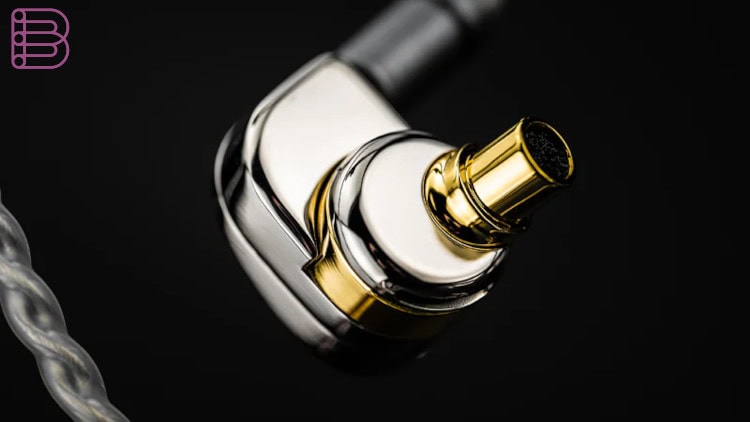Diamond-Coated-Moondrop-ILLUSTRIOUS-Earbuds-3