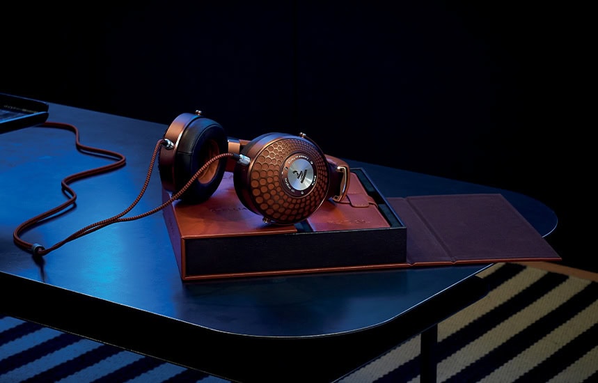 focal-stella-reference-closed-back-hifi-headphones-4