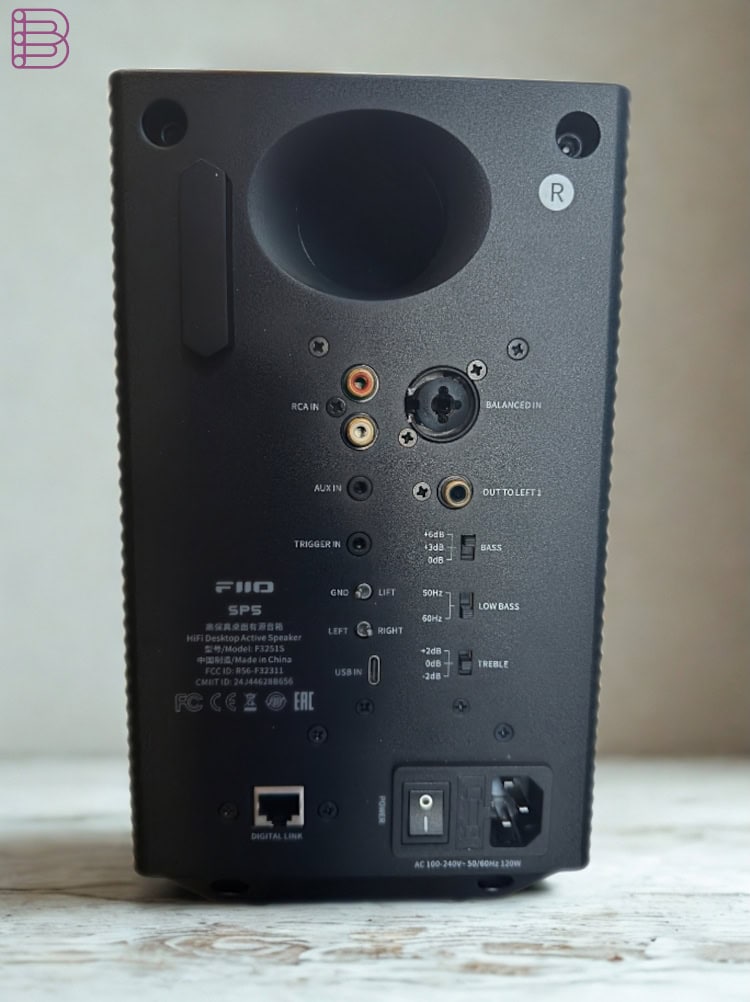 FiiO-Reveals-SP5-Active-Speakers-3