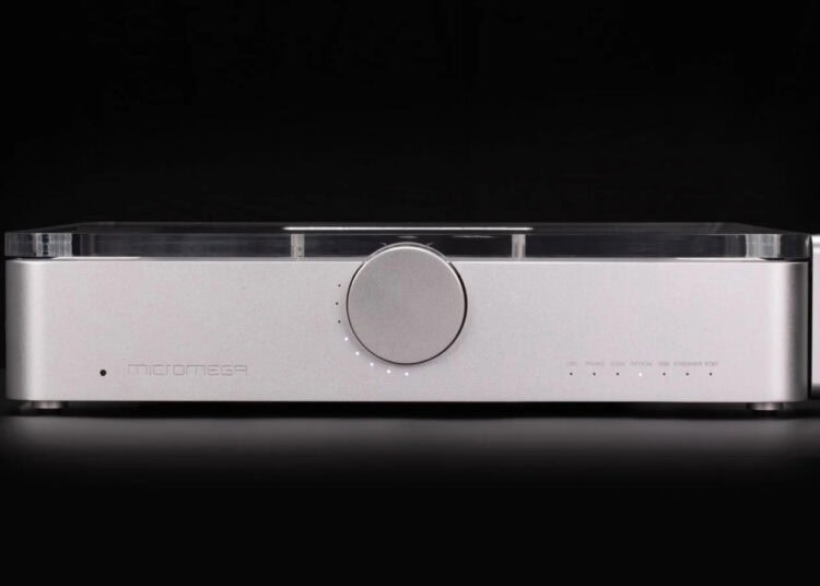 micromega-revives-legacy-with-m-amp-solo-integrated-amplifier