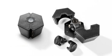 Breggz™-Introduces-Zohn-1-Black-In-ear-Headphone
