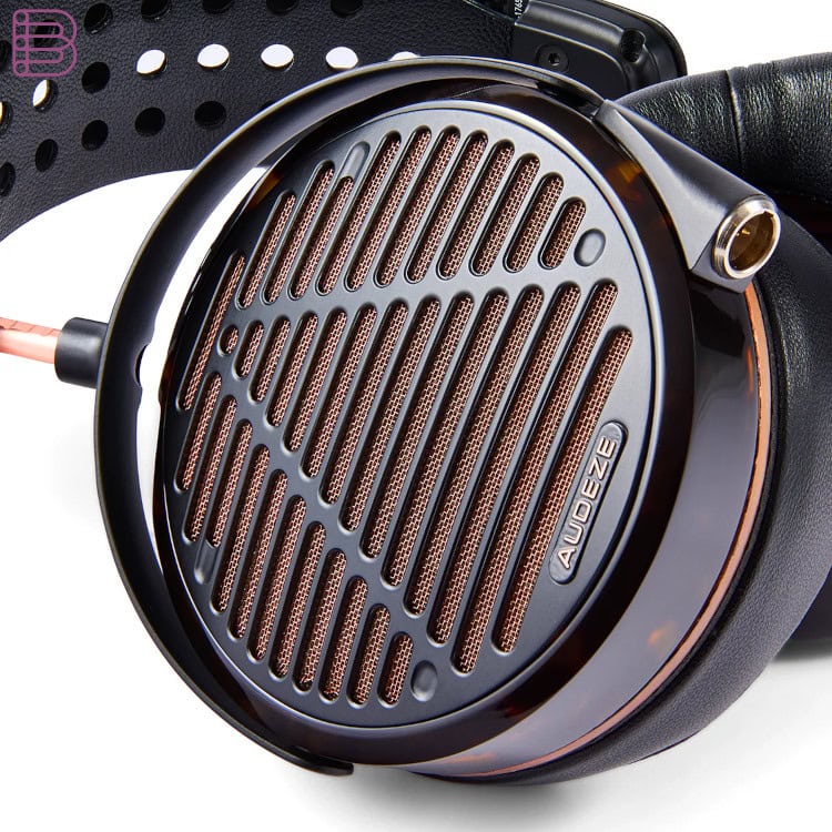 audeze-lcd5s-flagship-planar-headphones-2
