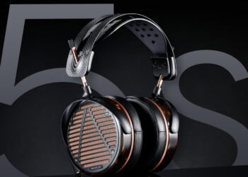 audeze-lcd5s-flagship-planar-headphones