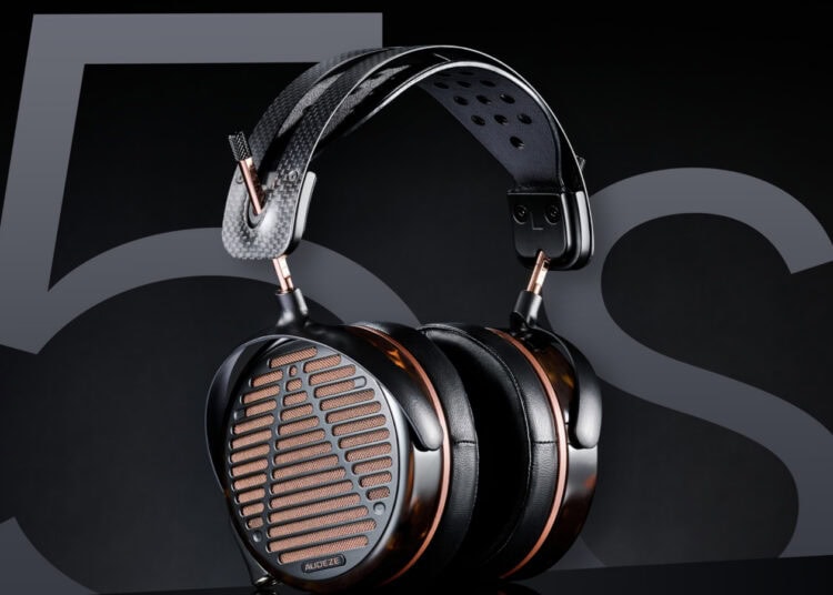 audeze-lcd5s-flagship-planar-headphones
