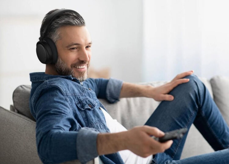 sennheiser-rs275tv-headphones-with-aurocast