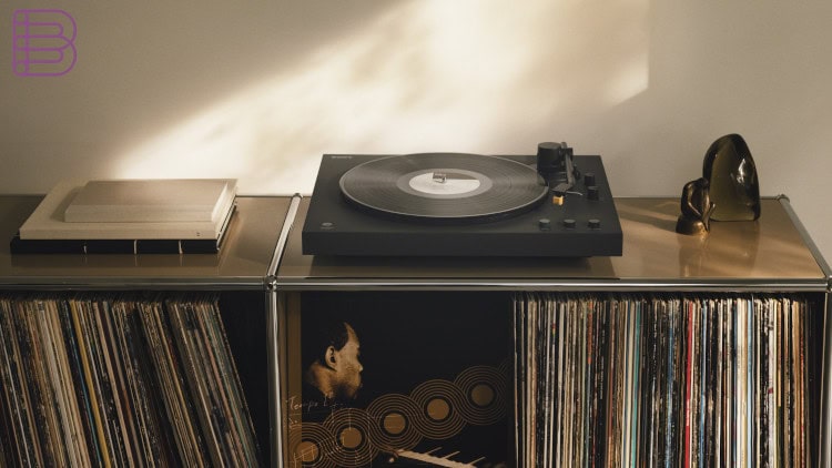 sony-introduces-wireless-turntables-3