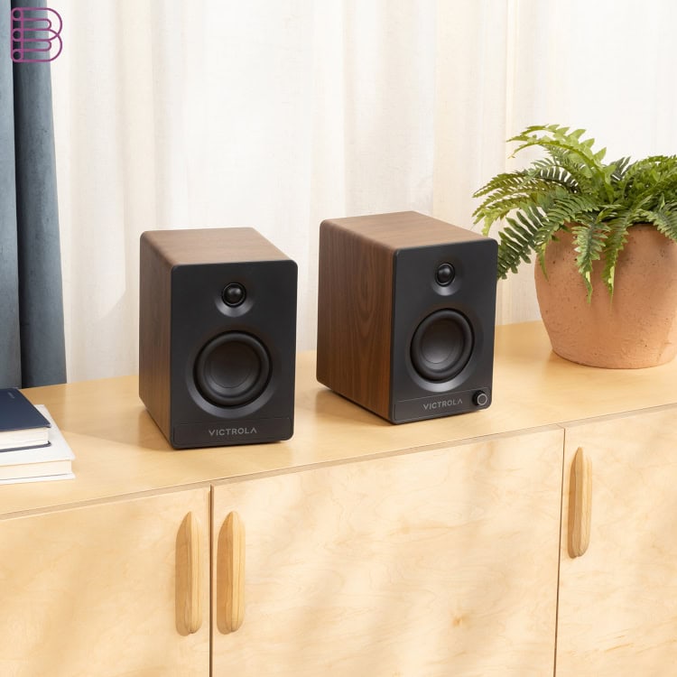 victrola-adds-elegant-walnut-finish-to-wave-turntable-and-tempo-bookshelf-speakers-at-ces2026-3