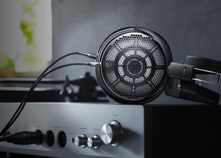 Audio-Technica-Demonstrates-Unwavering-Commitment-to-Analog-at-AXPONA-2026