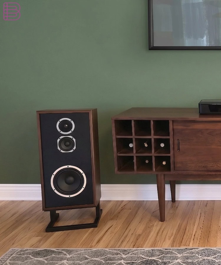 klh-audio-unveils-model-four-2