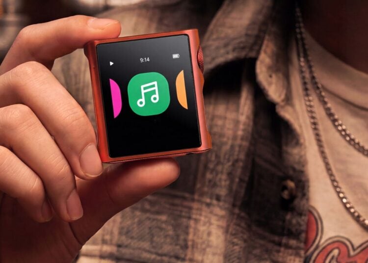 Shanling M0 Pura ultra-compact Hi-Res portable music player