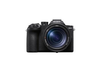 Sony RX10 V all-in-one superzoom camera