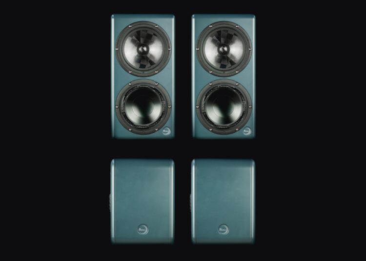 Ex Machina Terra Gravity studio monitor pair front view
