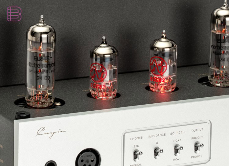 Cayin HA-1A MK3 EL84EH and JJ 12AU7 tubes glowing in single-ended Class A operation