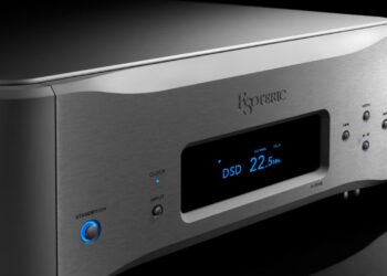 Esoteric N-01XE netwerkspeler/DAC close-up van het frontpaneel