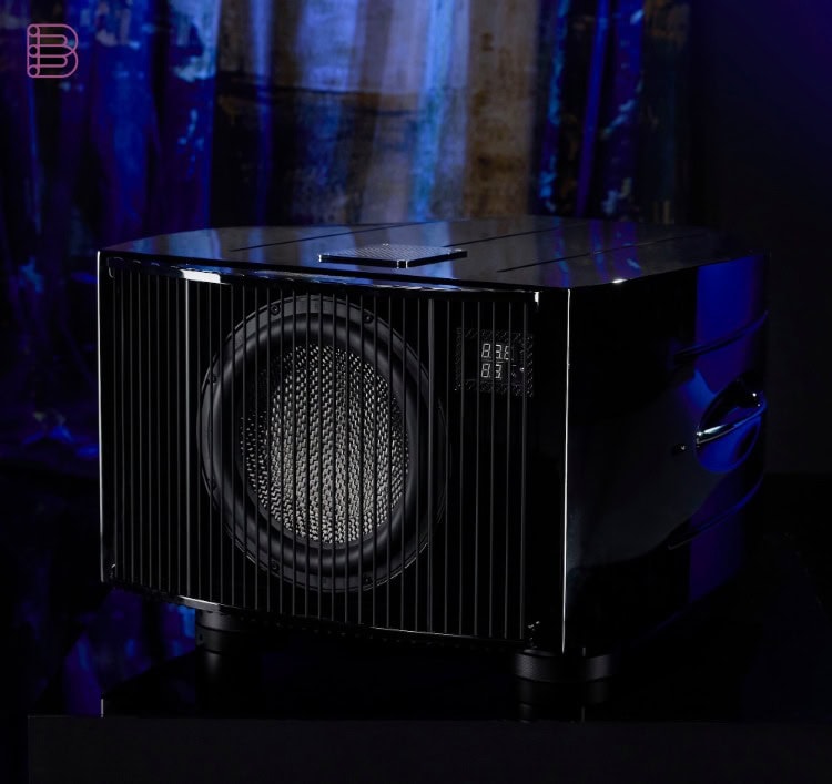 REL Reference No.35 subwoofer three-quarter angle