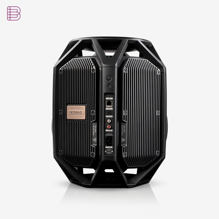 Teufel IKONIO wireless speaker rear panel with USB, LAN and optical inputs