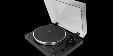 Andover-One DD direct-drive turntable with dust cover open