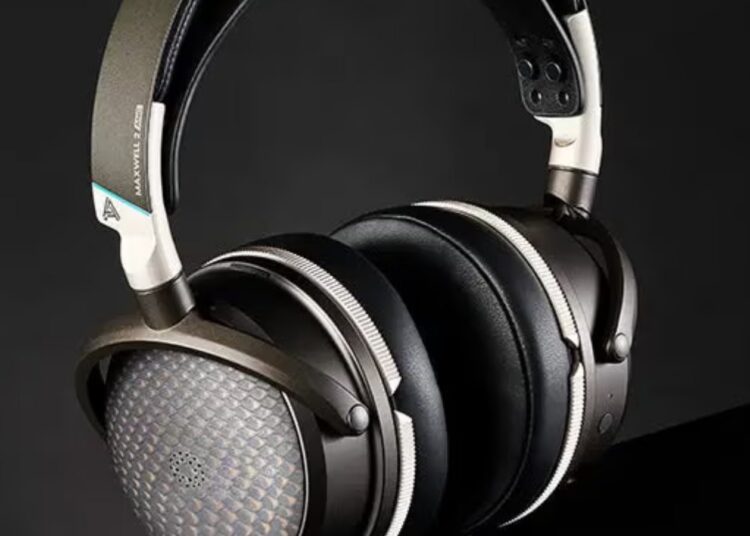 Audeze Maxwell 2 with Obsidian Prestige Leather ReSkin cover