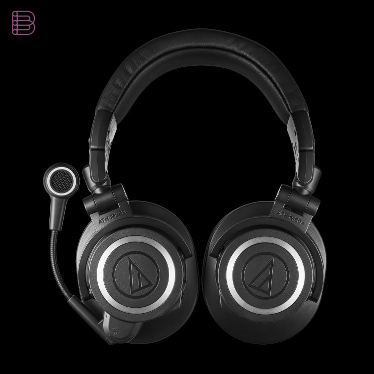 Audio-Technica ATH-M50xSTS-WL seen from the front