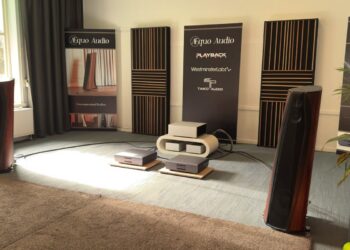 Aequo Audio Ensium loudspeakers in the Aequo Audio room at Dutch Audio Event 2026