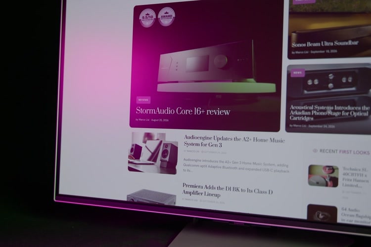 Samsung Odyssey OLED G8 showing the bestofhighend.com homepage