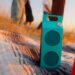 CMF Speaker S en Speaker M van Nothing in de kleur Turquoise, buiten gefotografeerd