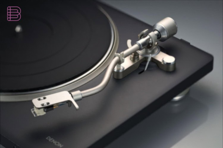 Denon DP-500BT platenspeler detail