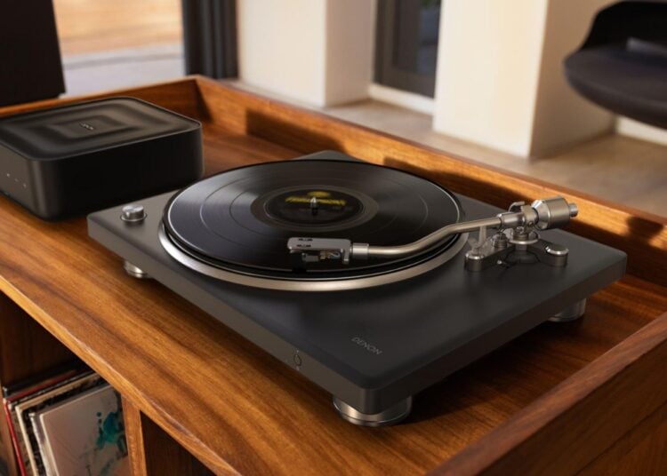 Denon DP-500BT Bluetooth platenspeler