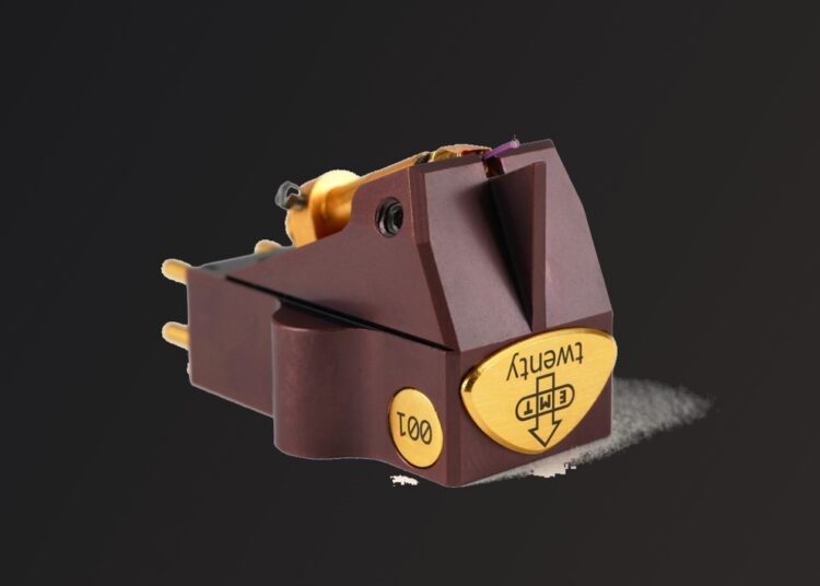 EMT JSD twenty cartridge on a dark background