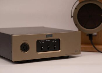 ESLAB EHT-7 electrostatic headphone energizer