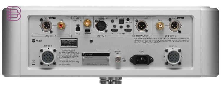 Esoteric Grandioso K1XE rear panel with digital inputs and outputs