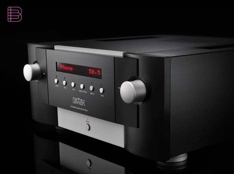 Mark Levinson Nº585.5 integrated amplifier, current product line
