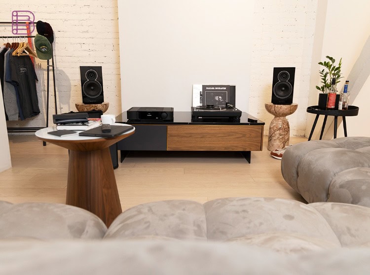 MOON 341 integrated amplifier in a living room system