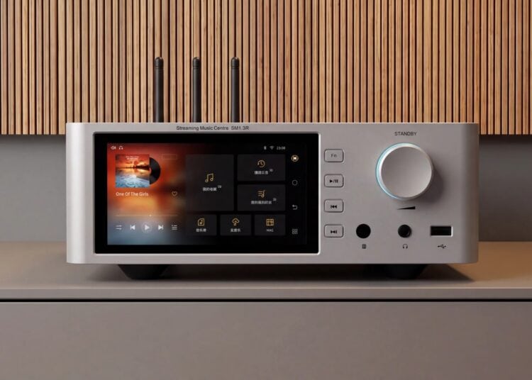 Shanling SM1.3R HD network streamer in silver on a sideboard