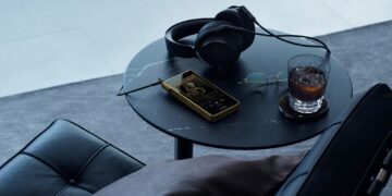 Sony NW-WM1ZM3 Walkman with headphones