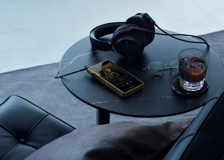 Sony NW-WM1ZM3 Walkman with headphones