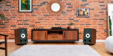Triangle Borea BR05 bookshelf speakers in a living room, green finish