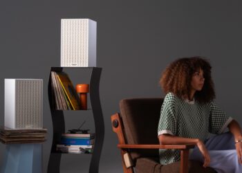 TrueTone T1 Signature active speaker pair