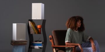 TrueTone T1 Signature active speaker pair